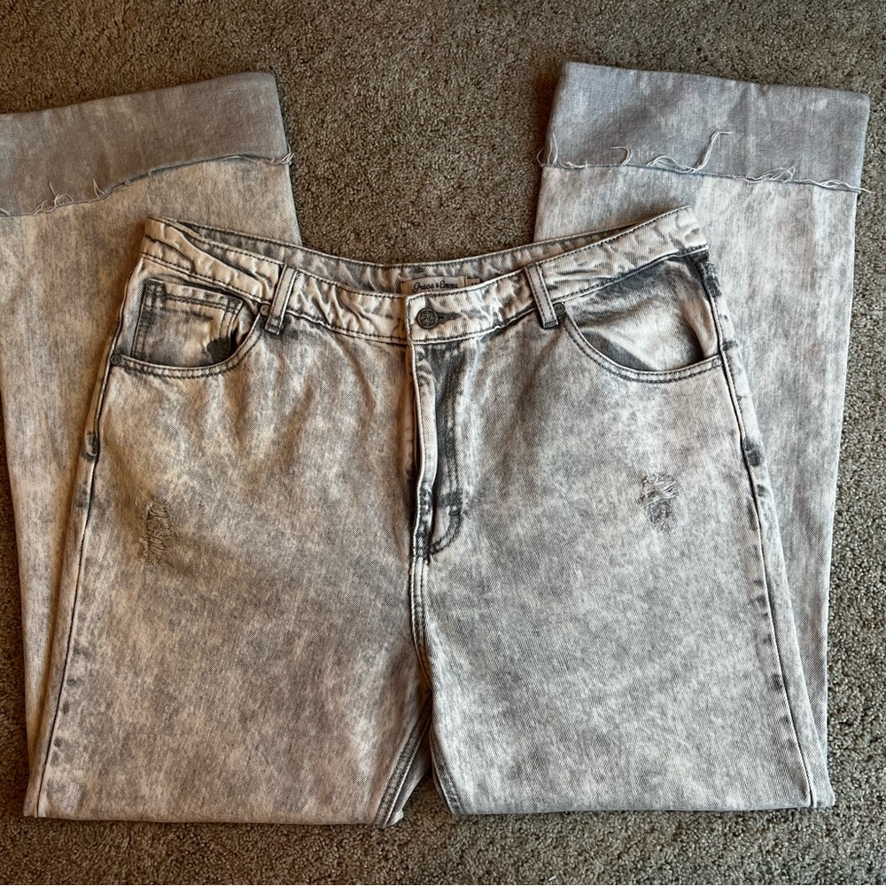 Stylish Gray Acid Wash Jeans